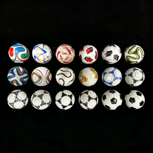 🏆 Collezione di mini palloni da calcio artigianali (1970–2026) – Saldi per i Mondiali 2026 🔥 Sconti fino al 50%!