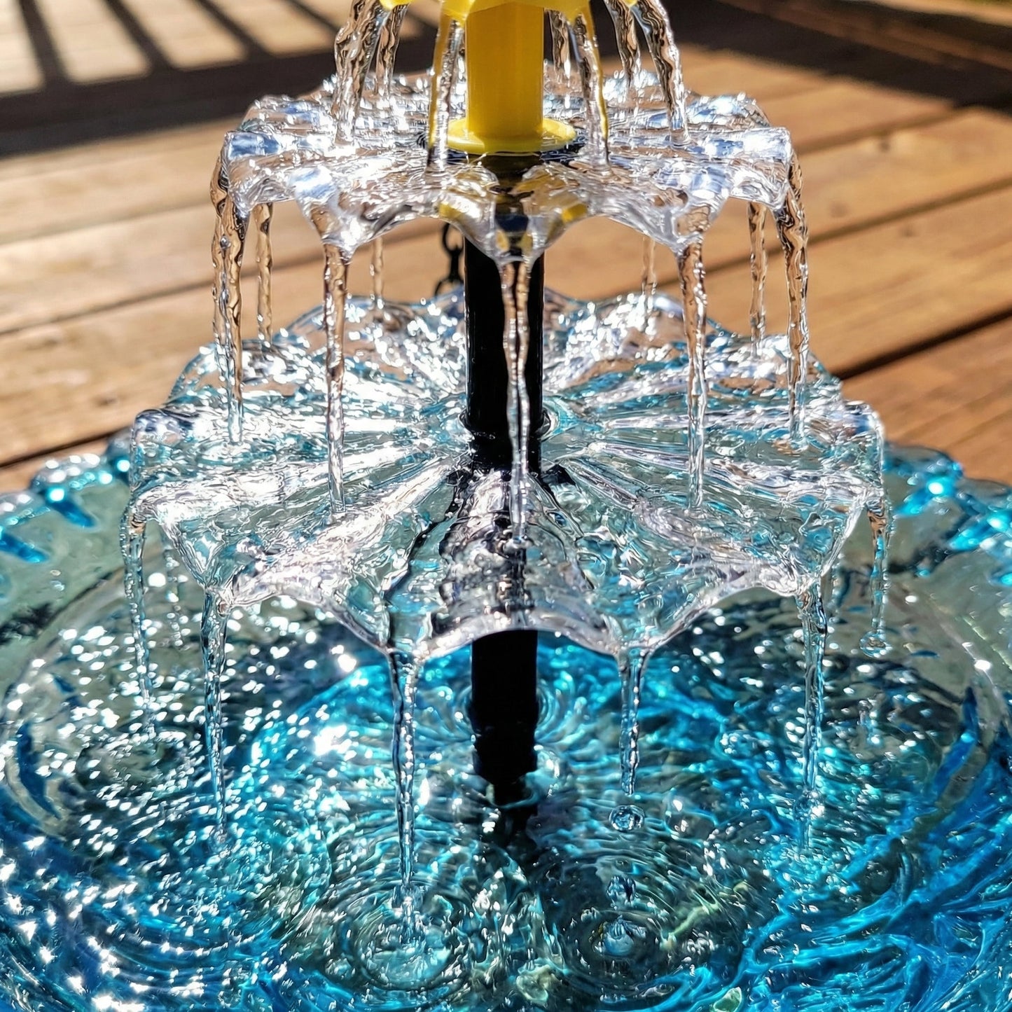 🔥🔥Sconto del 70% per Capodanno - Fontana per uccelli sospesa a cascata solare