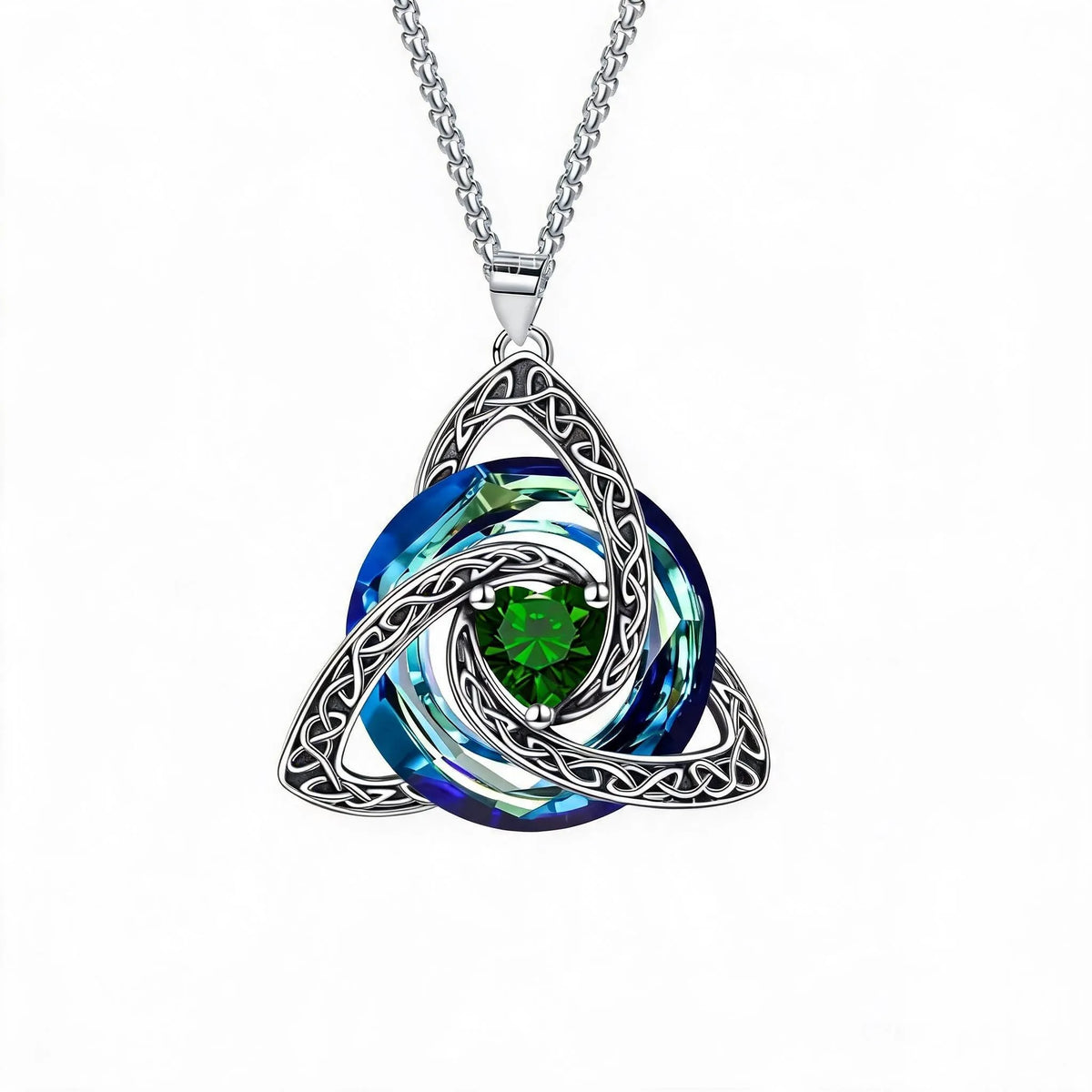 Collana con nodo della Trinità celtico e pietra portafortuna ✨
